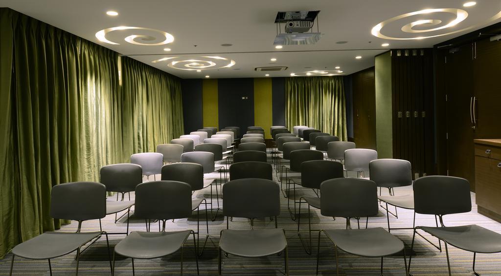 The Lime Boutique Suites Hyderabad Exterior photo