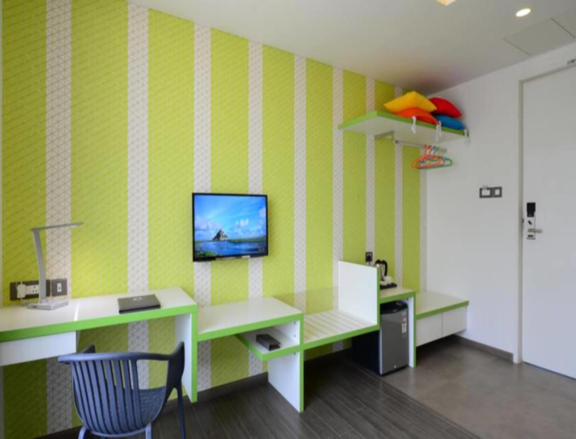 The Lime Boutique Suites Hyderabad Exterior photo
