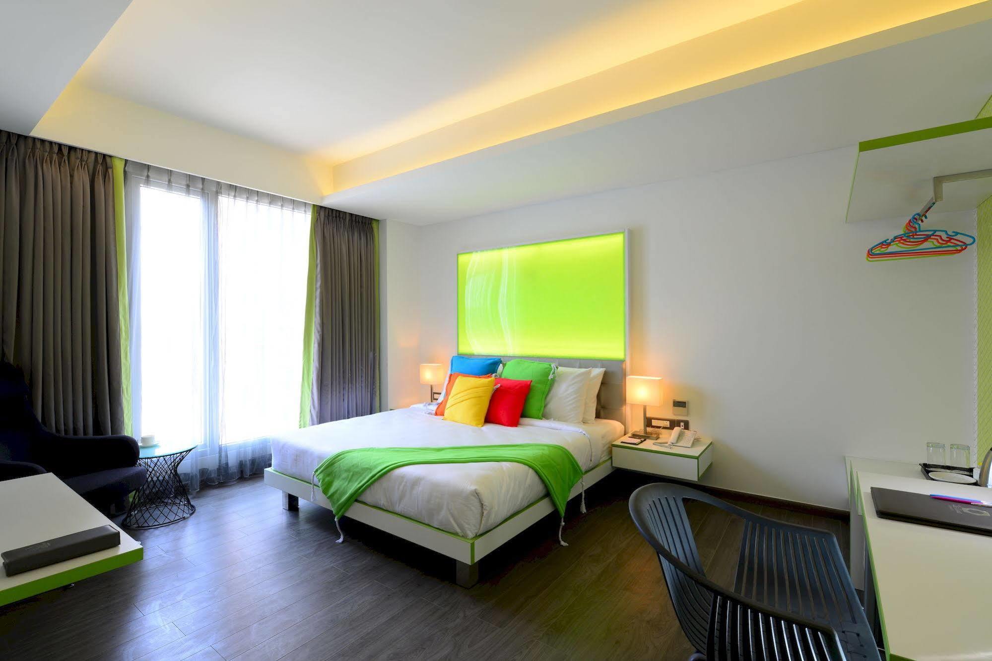 The Lime Boutique Suites Hyderabad Exterior photo